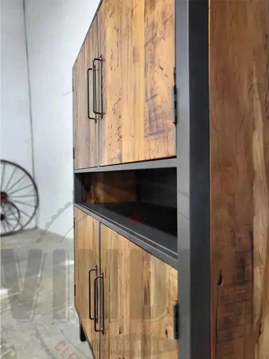 Meuble Vaisselier style scandinave en bois recyclé